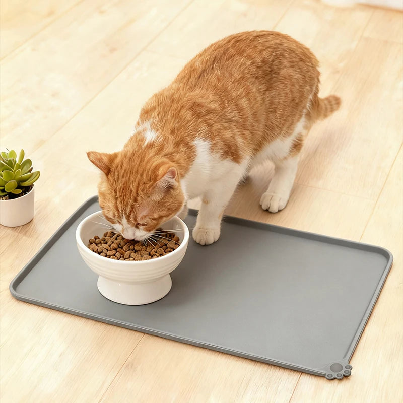 Pet Food & Water Bowl Mat, Durable Silicone Feeding Pad for Indoor/Outdoor Use, Anti-Skid, Washable, Fits Large Breed Dogs & Cats