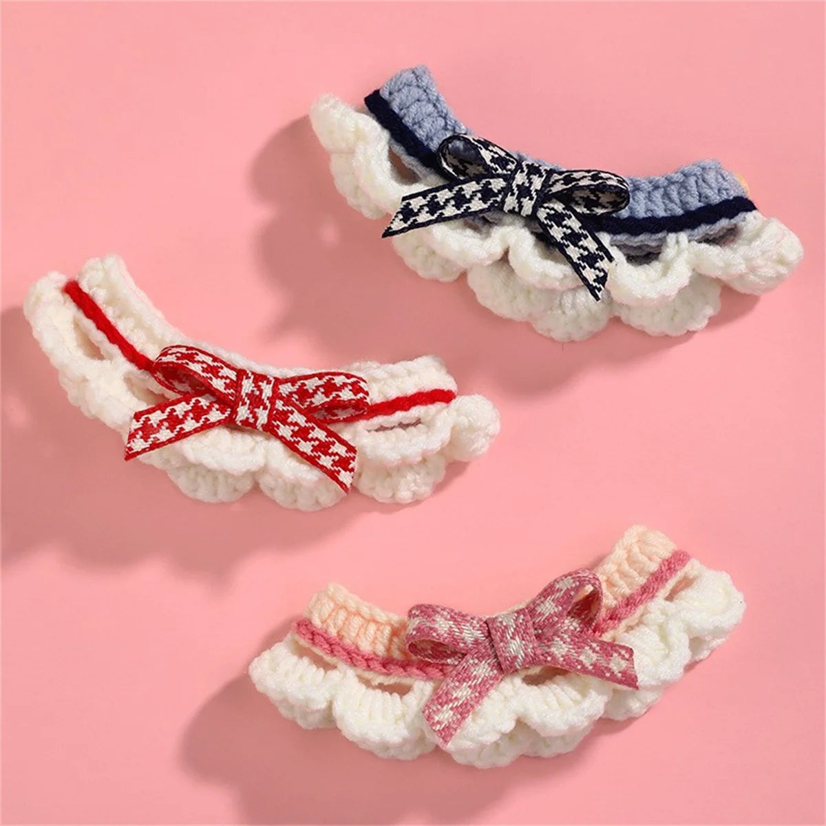 Hand-Knitted Bow Collar for Cats & Dogs