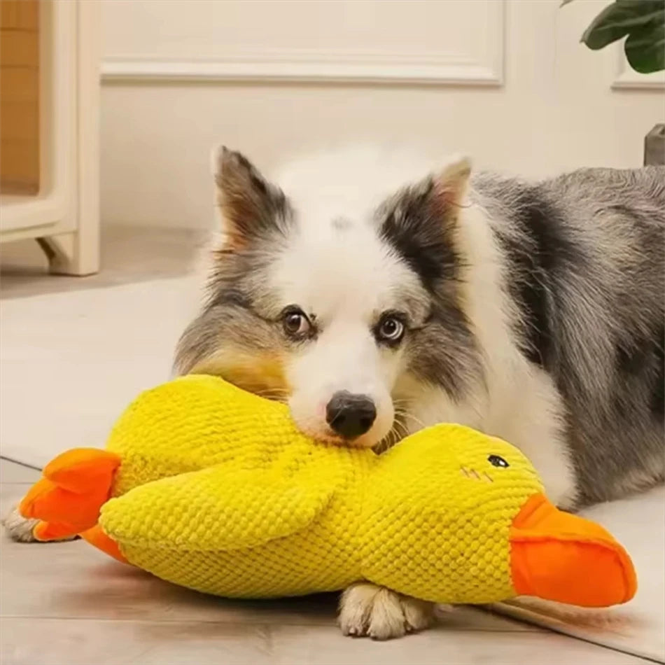 1pc Large Duck Design Pet Grinding Teeth Squeaky Plush Toy, Durable Chew Toy For Dog Interactive Supply