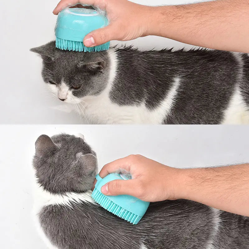 Pet Bath Massage Brush with Shampoo Container, Soft Silicone Bristles for Dogs Cats, Portable Grooming Tool for Deep Cleaning And Relaxation