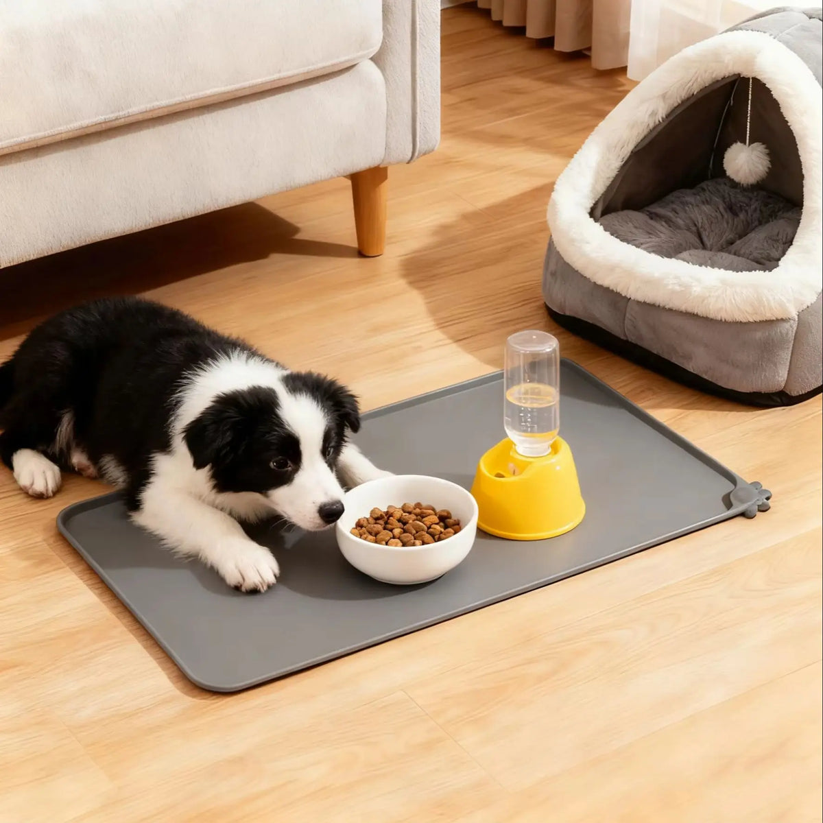 Pet Food & Water Bowl Mat, Durable Silicone Feeding Pad for Indoor/Outdoor Use, Anti-Skid, Washable, Fits Large Breed Dogs & Cats