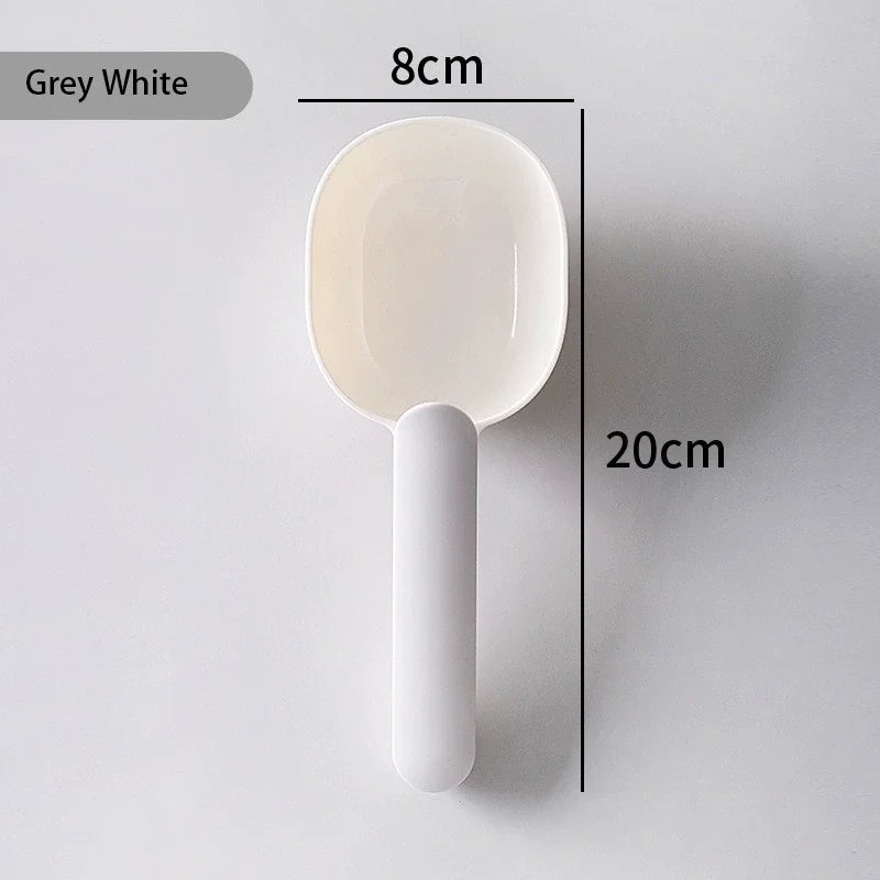 Pet Food Scoop with Bag-Sealing Clip