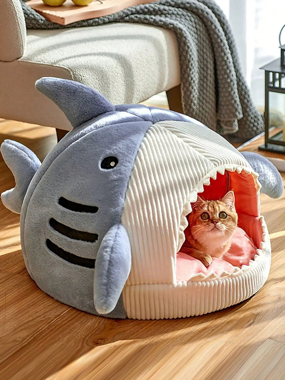 Shark-Shaped Cozy Bed for Dogs & Cats