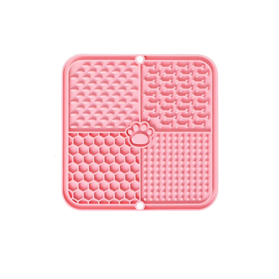 15.5x15.5cm Slow Feeder Licking Mat Food Grade Silicone Pet Feeding Mat Strong Suction Cup Anti Gulping Bowl Dog Cat Treat Pad